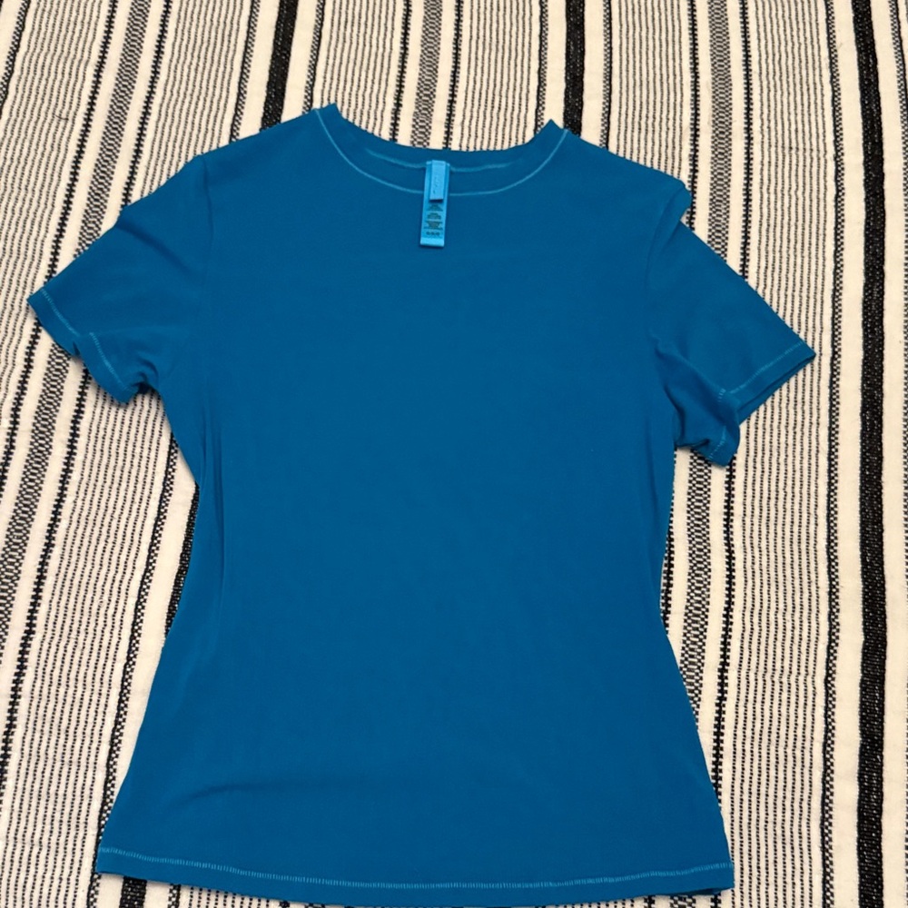 SKIMS Teal Short Sleeve Top